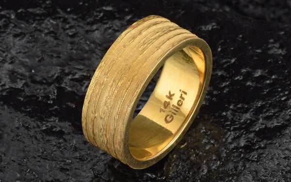 Gold tree bark wedding ring