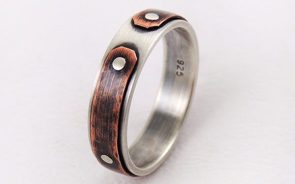 Unique 5mm engagement ring