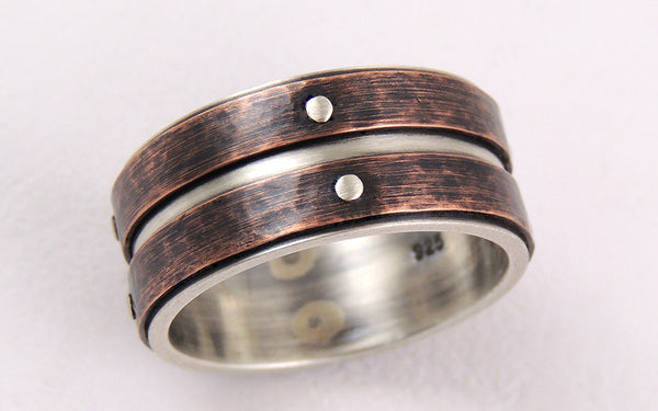 Discover this Copper Men's Rustic Ring for your rustic look