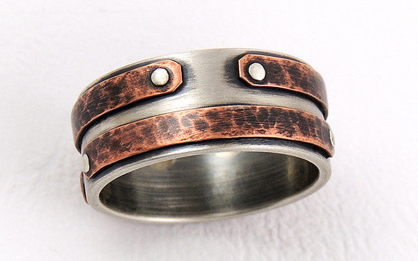 Unique engagement rings for men