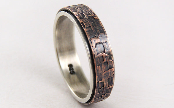 Discover this Handmade Rustic Engagement Ring for Men made of Silver and Textured Copper 