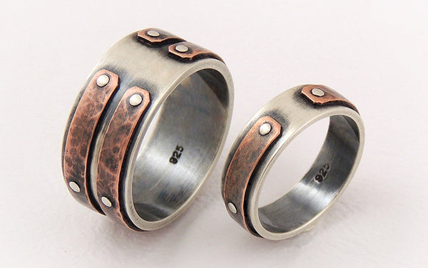 Unique wedding band set