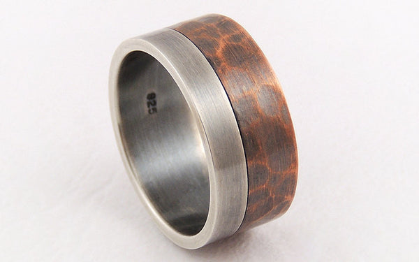 Elegant rustic wedding band ring