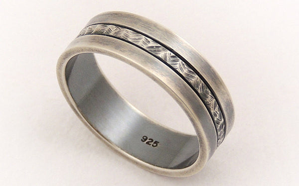 Men's wedding band ring