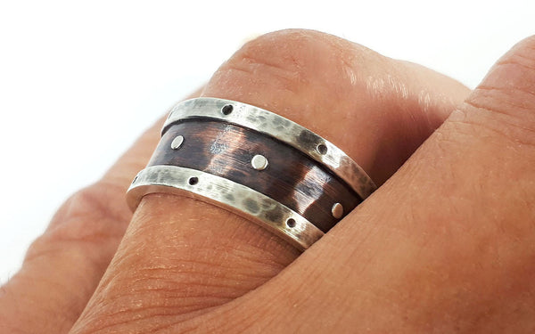 Mens celtic wedding ring